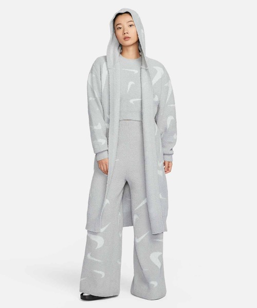 NIKE(ナイキ)の「ナイキ スポーツウェア フェニックス コージー ブークレ ウィメンズ ルーズ ロング ニット カーディガン / Nike Sportswear Phoenix Cozy Boucle Women's Loose Long Knit Cardigan FD4283-077 Light Smoke Grey(カーディガン/ボレロ・レディース・スモークグレー・2XL/L/M/S/XL/XS)」の3枚目の写真