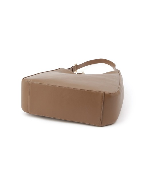 VIS（ビス）の「【A4収納】ホーボーバッグ（トートバッグ・レディース・キナリ/キャメル/ブラック・FREE）」の4枚目の写真