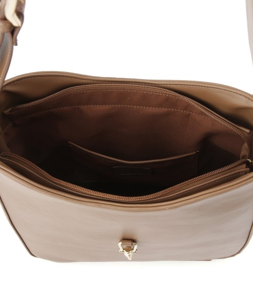 VIS（ビス）の「【A4収納】ホーボーバッグ（トートバッグ・レディース・キナリ/キャメル/ブラック・FREE）」の6枚目の写真