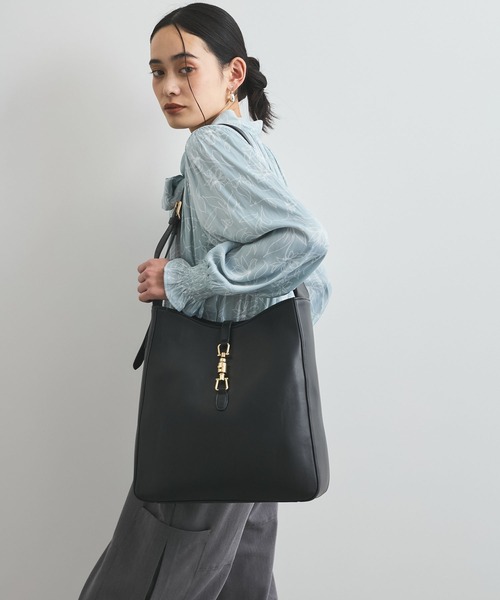 VIS（ビス）の「【A4収納】ホーボーバッグ（トートバッグ・レディース・キナリ/キャメル/ブラック・FREE）」の12枚目の写真