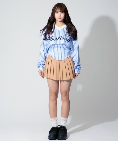 ALLuRing ChaRm（アリュリングチャーム）の「Striped Short Polo / ストライプショート丈ポロ（シャツ/ブラウス・レディース・ブルー・S/M）」の7枚目の写真