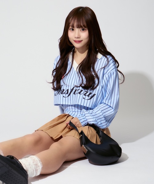 ALLuRing ChaRm（アリュリングチャーム）の「Striped Short Polo / ストライプショート丈ポロ（シャツ/ブラウス・レディース・ブルー・S/M）」の19枚目の写真