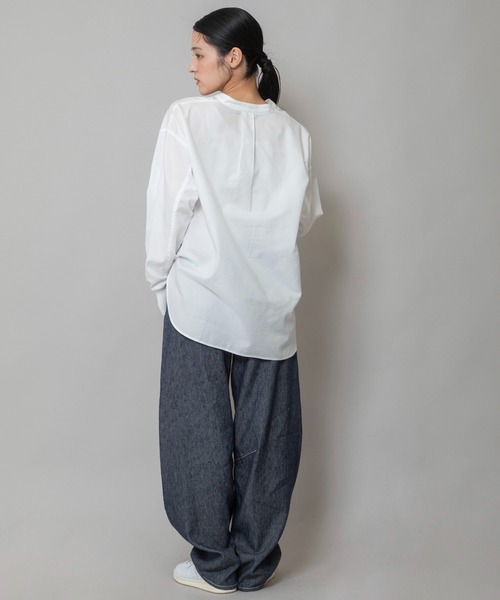 Munich（ミューニック）の「コットンリヨセルオックスリブカフシャツ（シャツ/ブラウス・レディース・ホワイト/ブラック/サックスブルー/ネイビー×ホワイト/ベージュ系その他/ブラック×ホワイト/ライトベージュ・FREE）」の11枚目の写真