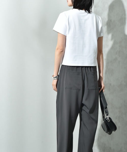 CLOCHE（クロシェ）の「【ＣＬＯＣＨＥ】コンパクトＴシャツ（Tシャツ/カットソー・レディース・ライトグレー/オフホワイト/ブラック・FREE）」の8枚目の写真