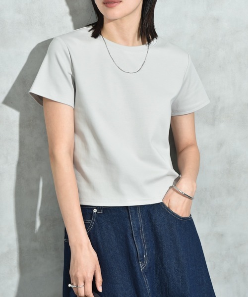 CLOCHE（クロシェ）の「【ＣＬＯＣＨＥ】コンパクトＴシャツ（Tシャツ/カットソー・レディース・ライトグレー/オフホワイト/ブラック・FREE）」の18枚目の写真