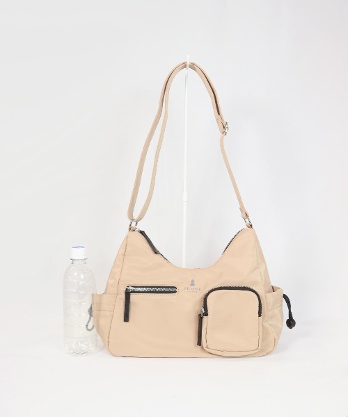 STUDIO PICONE(スタジオピッコーネ)の「ポケットショルダーバッグ(ショルダーバッグ・レディース・ベージュ/キャメル/ブラック/カーキ・FREE)」の6枚目の写真