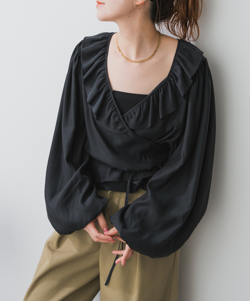 Spick & Span（スピックアンドスパン）の「Higuchi*Sカシュクールフリルブラウス（シャツ/ブラウス・レディース・アイボリー/ブラック・FREE）」の6枚目の写真