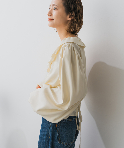 Spick & Span（スピックアンドスパン）の「Higuchi*Sカシュクールフリルブラウス（シャツ/ブラウス・レディース・アイボリー/ブラック・FREE）」の13枚目の写真