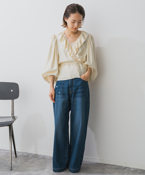 Spick & Span（スピックアンドスパン）の「Higuchi*Sカシュクールフリルブラウス（シャツ/ブラウス・レディース・アイボリー/ブラック・FREE）」の15枚目の写真