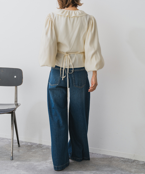 Spick & Span（スピックアンドスパン）の「Higuchi*Sカシュクールフリルブラウス（シャツ/ブラウス・レディース・アイボリー/ブラック・FREE）」の16枚目の写真