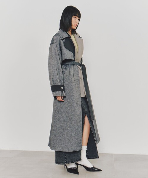 UNITED TOKYO(ユナイテッドトウキョウ)の「【完売間近!】Wマテリアルロングコート|ストレッチ/春服/秋服(トレンチコート・レディース・ブラック/ベージュ/マルチ・1/2)」の12枚目の写真