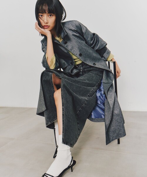 UNITED TOKYO(ユナイテッドトウキョウ)の「【完売間近!】Wマテリアルロングコート|ストレッチ/春服/秋服(トレンチコート・レディース・ブラック/ベージュ/マルチ・1/2)」の10枚目の写真