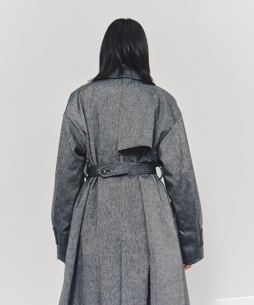 UNITED TOKYO(ユナイテッドトウキョウ)の「【完売間近!】Wマテリアルロングコート|ストレッチ/春服/秋服(トレンチコート・レディース・ブラック/ベージュ/マルチ・1/2)」の6枚目の写真