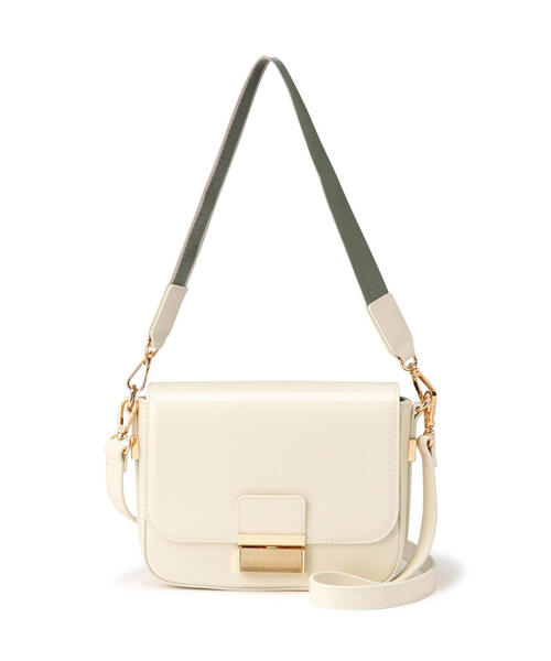 FREE'S MART（フリーズマート）の「◆メタルフラップバッグ（ショルダーバッグ・レディース・ベージュ/ブラック/ホワイト・ﾌﾘ-）」の5枚目の写真