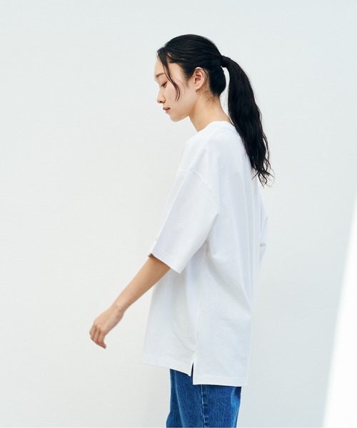 KELTY(ケルティ)の「ケルティ ロゴS/Sティーシャツ(Tシャツ/カットソー・レディース・ホワイト/ブラック/ネイビー/ベージュ/ヘザーグレー・M/L/S/XL)」の20枚目の写真