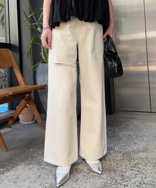 CIAOPANIC TYPY（チャオパニックティピー）の「【willow】ポイント裾刺繍デニム（その他パンツ・レディース・オフホワイト/ブルー・SMALL/MEDIUM）」の22枚目の写真