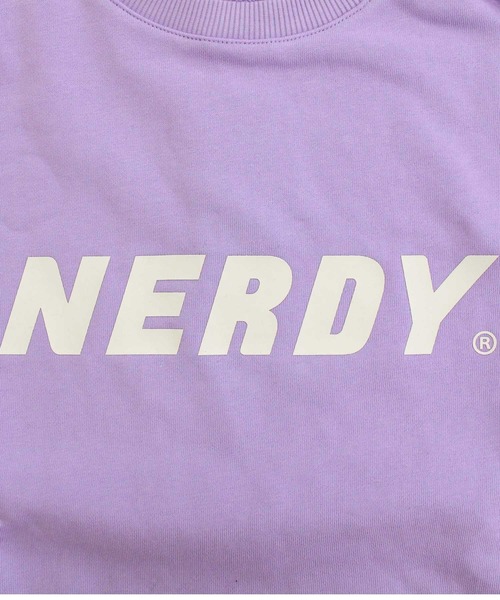NERDY(ノルディ)の「NERDY ビッグロゴスウェットシャツ BIG LOGO SWEATSHIRT(スウェット・メンズ・ライトパープル・M)」の5枚目の写真
