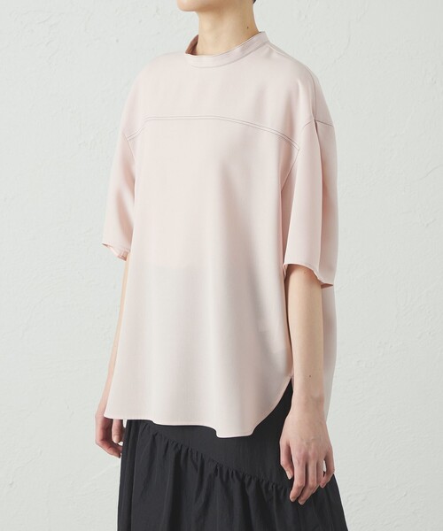 CAST:（キャストコロン）の「【接触冷感/UV効果/着用しわ軽減】バックボタンショートスリーブブラウス（シャツ/ブラウス・レディース・ネイビー/グリーン/ピンク系その他2/ホワイト・S/M）」の18枚目の写真