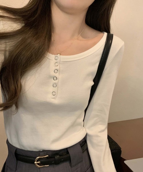 LAFFMO(ラフモ)の「ヘンリーネックリングスナップカットソー(Tシャツ/カットソー・レディース・ホワイト/グレー/ブラック・F)」の11枚目の写真