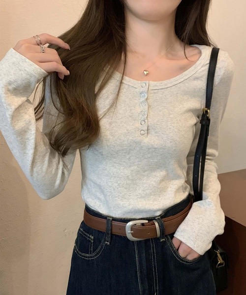 LAFFMO(ラフモ)の「ヘンリーネックリングスナップカットソー(Tシャツ/カットソー・レディース・ホワイト/グレー/ブラック・F)」の13枚目の写真