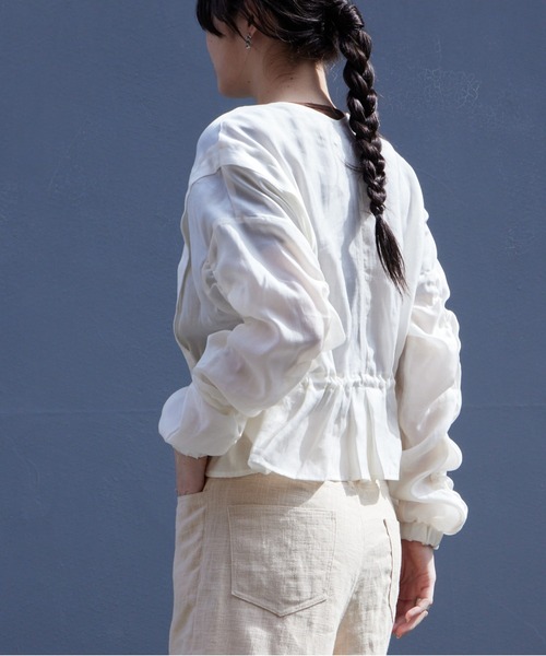 Muel Chic(ミュエルシック)の「Ruis blouson ルイスブルゾン(ブルゾン・レディース・ホワイト/ブラウン・FREE)」の5枚目の写真