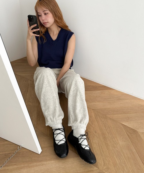 CANAL JEAN（キャナルジーン）の「El mar　レースアップフラットスニーカー（スニーカー・レディース・ブラック/シルバー・24/25/24.5/23.5）」の5枚目の写真