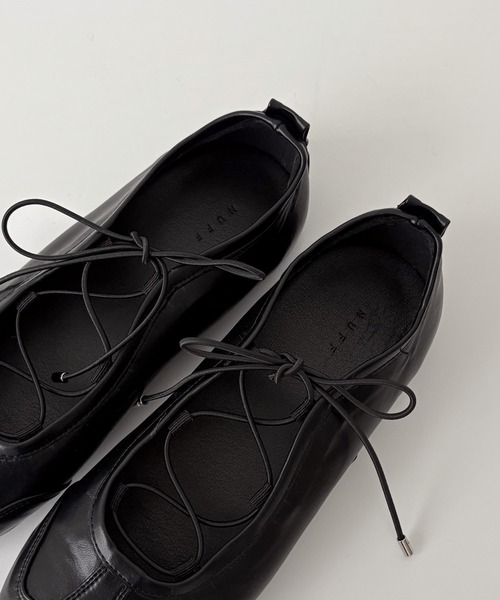 CANAL JEAN（キャナルジーン）の「El mar　レースアップフラットスニーカー（スニーカー・レディース・ブラック/シルバー・24/25/24.5/23.5）」の12枚目の写真