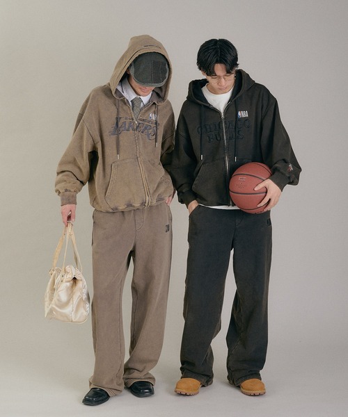 Perushu(ペルーシュ)の「Perushu / NBA ヘビーウェイトヴィンテージ加工ロゴ刺繍スウェットパンツ(スウェットパンツ・メンズ・ネイビー/ベージュ/ライトイエロー/チャコールグレー/ブラック/アイボリー・MEDIUM/LARGE)」の14枚目の写真