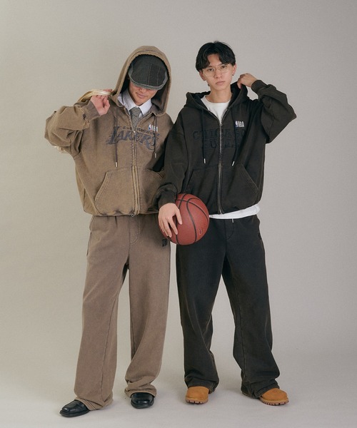 Perushu(ペルーシュ)の「Perushu / NBA ヘビーウェイトヴィンテージ加工ロゴ刺繍スウェットパンツ(スウェットパンツ・メンズ・ネイビー/ベージュ/ライトイエロー/チャコールグレー/ブラック/アイボリー・MEDIUM/LARGE)」の15枚目の写真