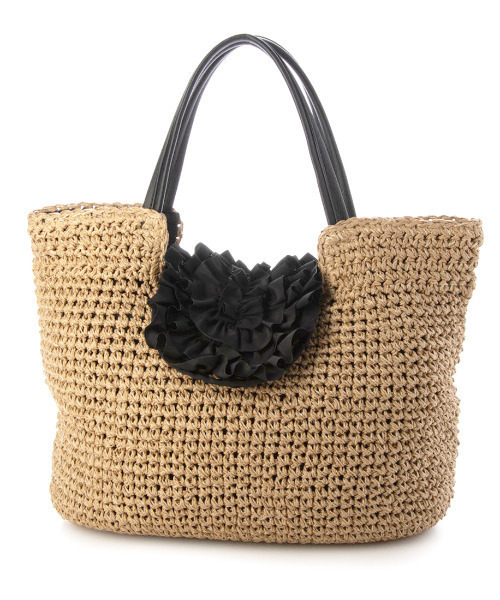 cache cache(カシュ カシュ)の「カシュカシュ cachecache / フリルフラップクロッシェトート(かごバッグ・レディース・ブラック/ブラウン/グリーン・FREE)」の1枚目の写真