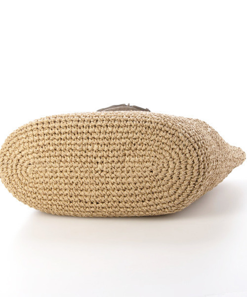 cache cache(カシュ カシュ)の「カシュカシュ cachecache / フリルフラップクロッシェトート(かごバッグ・レディース・ブラック/ブラウン/グリーン・FREE)」の6枚目の写真