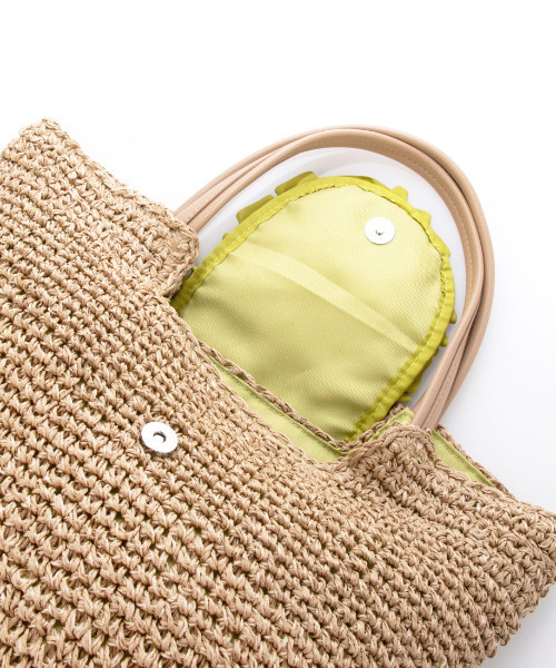 cache cache(カシュ カシュ)の「カシュカシュ cachecache / フリルフラップクロッシェトート(かごバッグ・レディース・ブラック/ブラウン/グリーン・FREE)」の13枚目の写真