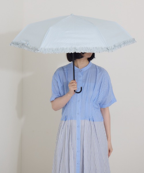 because（ビコーズ）の「because　【遮光率100％】PUヒートカット晴雨兼用折りたたみフリル日傘（折りたたみ傘・レディース・パープル/ブラック/ライトブルー/ホワイト・FREE）」の20枚目の写真