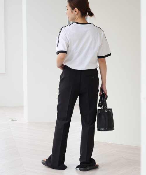 adidas Originals(アディダスオリジナルス)の「【adidas originals / アディダス オリジナルス】3-STRIPES TEE:Tシャツ(Tシャツ/カットソー・レディース・ブラック/ホワイト/ベージュ・MEDIUM)」の5枚目の写真