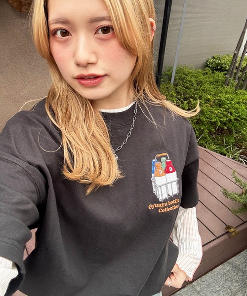 DOUBLE NAME(ダブルネーム)の「Gyunyu bottle lid BACKモチーフTEE(Tシャツ/カットソー・レディース・ピンク/ブラック/オフホワイト・FREE)」の2枚目の写真