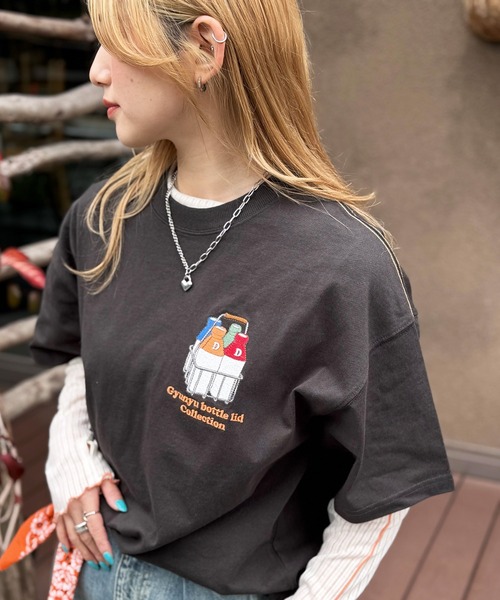 DOUBLE NAME(ダブルネーム)の「Gyunyu bottle lid BACKモチーフTEE(Tシャツ/カットソー・レディース・ピンク/ブラック/オフホワイト・FREE)」の11枚目の写真