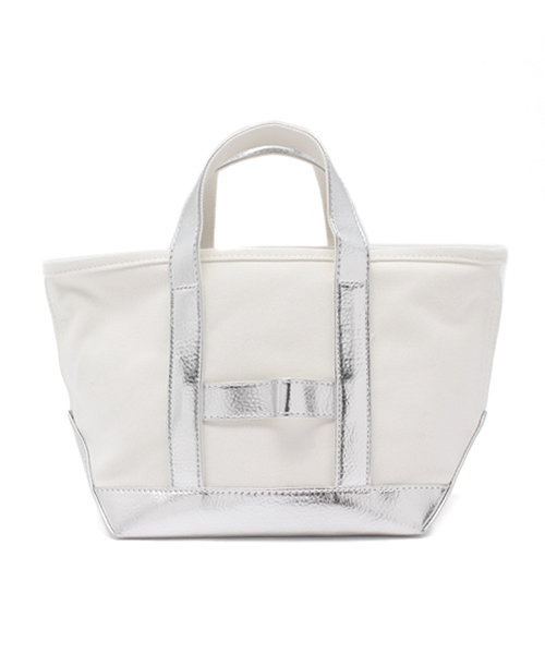 Ray BEAMS（レイビームス）の「Ctrl freak / アウトドア　キャンバス トート S（トートバッグ・レディース・ホワイト/シルバー/レッド・ONE SIZE）」の3枚目の写真