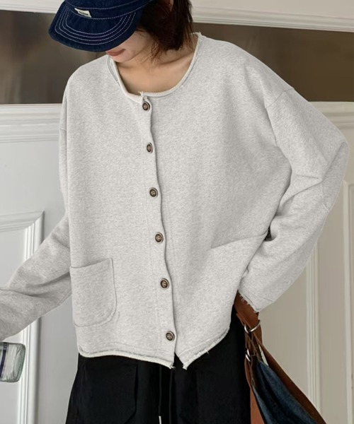 aimoha（アイモハ）の「クルーネックボタンカーディガン（ノーカラージャケット・レディース・グレー/ワインレッド/ネイビー/ライトグレー/チョコ/ベージュ/ブラック/ダークグレー・FREE）」の3枚目の写真