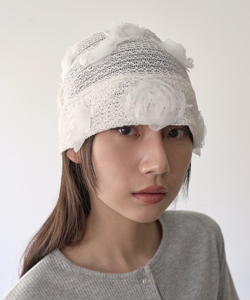 UNE MANSION（ユヌマンション）の「シースルーフラワービーニー（キャップ・レディース・ブラック/ホワイト・ONE SIZE）」の5枚目の写真