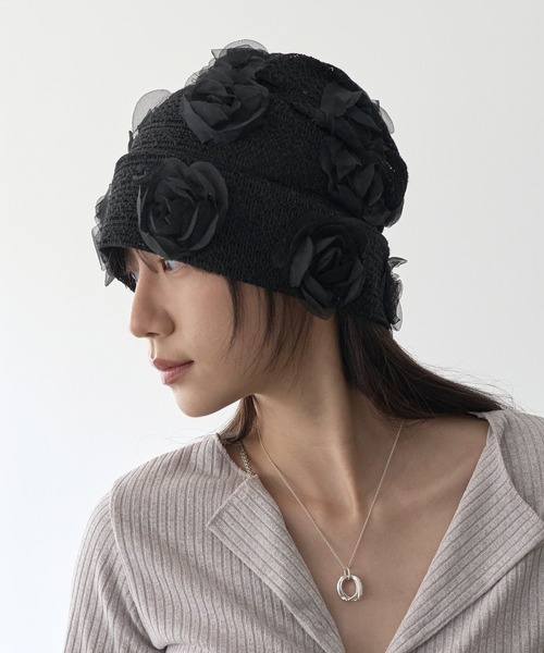 UNE MANSION（ユヌマンション）の「シースルーフラワービーニー（キャップ・レディース・ブラック/ホワイト・ONE SIZE）」の9枚目の写真