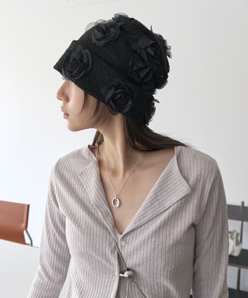 UNE MANSION（ユヌマンション）の「シースルーフラワービーニー（キャップ・レディース・ブラック/ホワイト・ONE SIZE）」の10枚目の写真