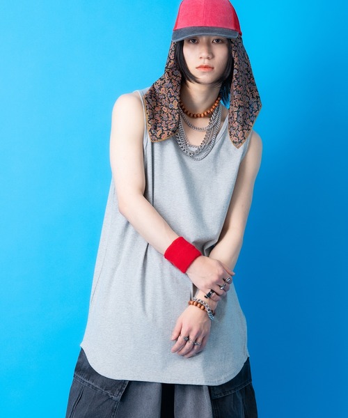 a.p.o.v.(エーピーオービー)の「a.p.o.v. Uネックスーパービッグシルエットコットンタンクトップ(タンクトップ・メンズ・ホワイト/グレー/ブラック・ONESIZE)」の3枚目の写真