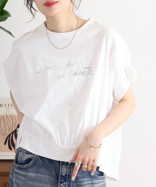 Anna Nicola(アンナニコラ)の「Anna Nicola スパンコールロゴドルマントップス(Tシャツ/カットソー・レディース・オフホワイト/グレー/ネイビー・38)」の1枚目の写真