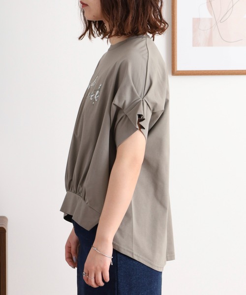 Anna Nicola(アンナニコラ)の「Anna Nicola スパンコールロゴドルマントップス(Tシャツ/カットソー・レディース・オフホワイト/グレー/ネイビー・38)」の5枚目の写真