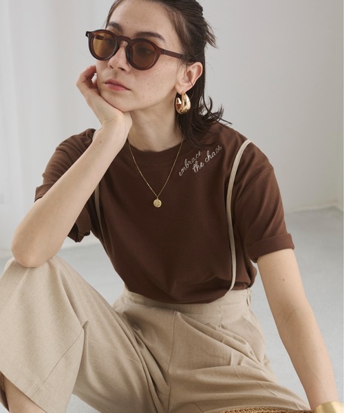 未使用T-Angie ANGIE tシャツ フロント ワンポイント 刺繍 ロゴ Tシャツ（半袖