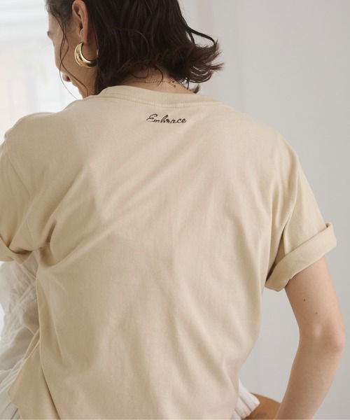 刺繍 ロゴ Tシャツ (半袖）（Tシャツ/カットソー）｜ANGIE