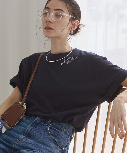 刺繍 ロゴ Tシャツ (半袖）（Tシャツ/カットソー）｜ANGIE