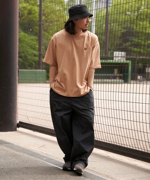 NO NEED（ノーニード）の「トラ刺繍Tシャツ（Tシャツ/カットソー・メンズ・ホワイト/ブラック/ベージュ・M/L）」の7枚目の写真