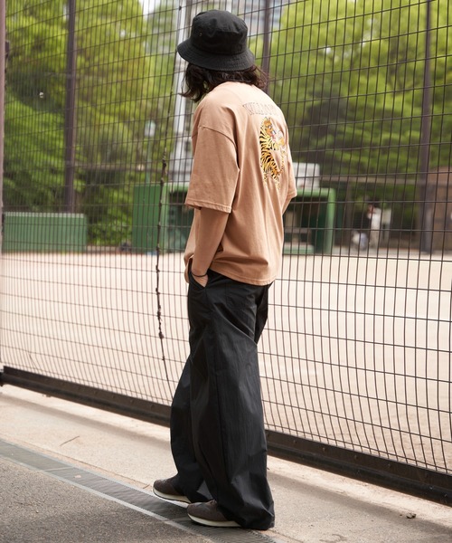 NO NEED（ノーニード）の「トラ刺繍Tシャツ（Tシャツ/カットソー・メンズ・ホワイト/ブラック/ベージュ・M/L）」の12枚目の写真