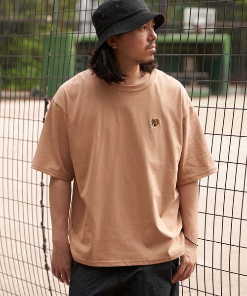 NO NEED（ノーニード）の「トラ刺繍Tシャツ（Tシャツ/カットソー・メンズ・ホワイト/ブラック/ベージュ・M/L）」の5枚目の写真